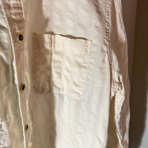 Vintage 80s/90s Petite Sophisticate Cotton Button-Down Shirt | Textured Ivory Cr - Picture 7 of 8